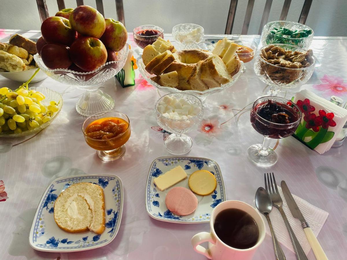 Guest House Kagan Toktogul 外观 照片