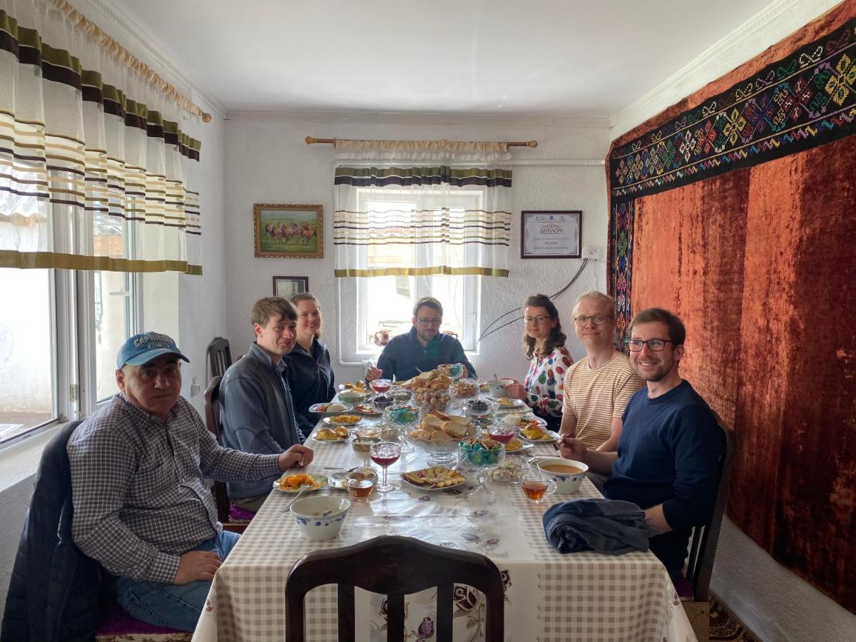 Guest House Kagan Toktogul 外观 照片