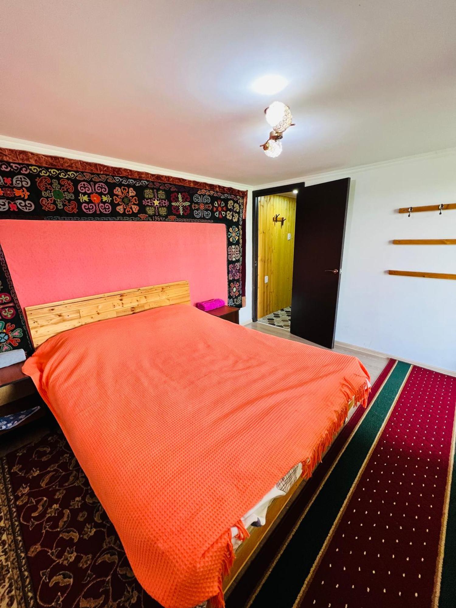 Guest House Kagan Toktogul 外观 照片