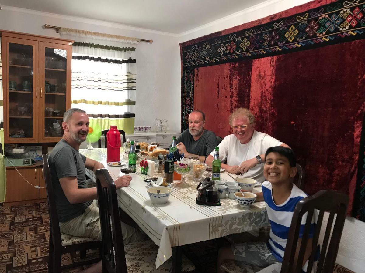 Guest House Kagan Toktogul 外观 照片